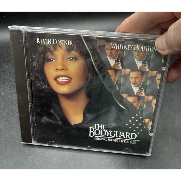 The Bodyguard OST Soundtrack Whitney Houston CD Album 1992 Arista EC! -D - Picture 1 of 3